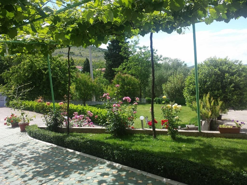 Hotel Pansion Pero Elez Međugorje Zewnętrze zdjęcie